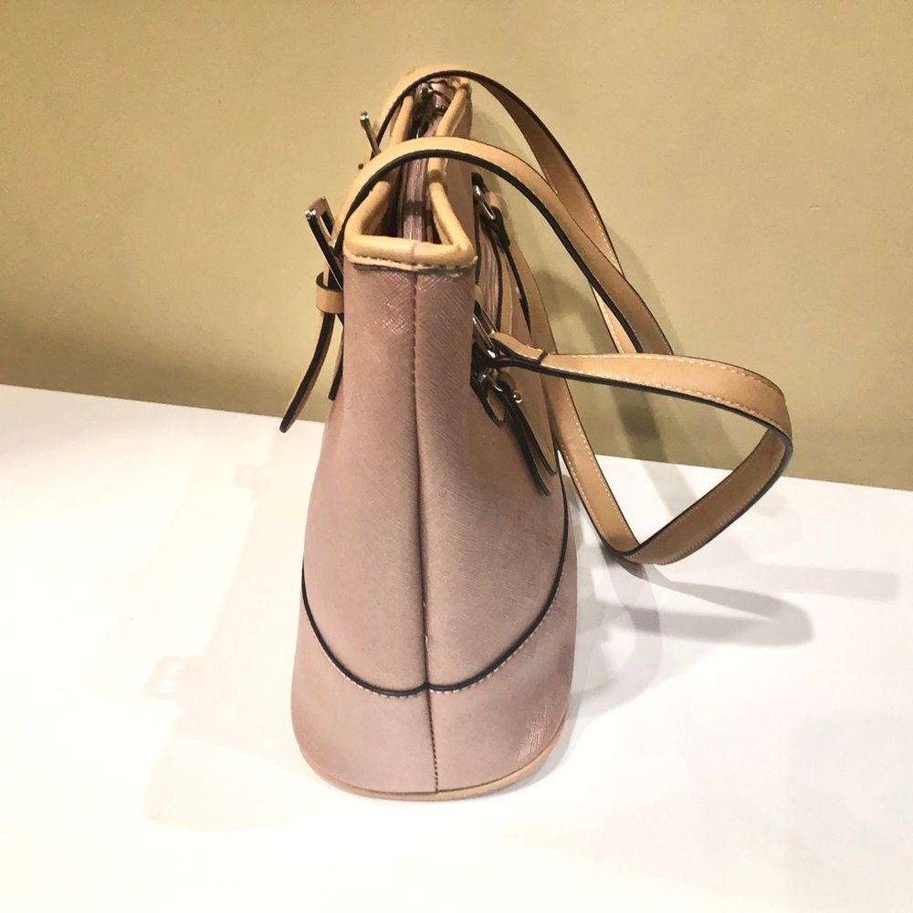 New Giani Bernini Saffiano Bag (Store Return) - Picture 5 of 12